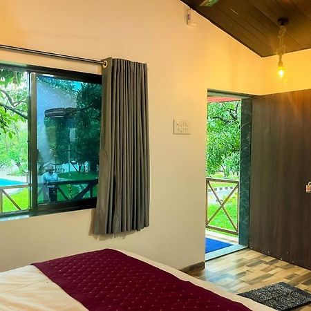 Mangozzz Magical World Otel Panvel Dış mekan fotoğraf