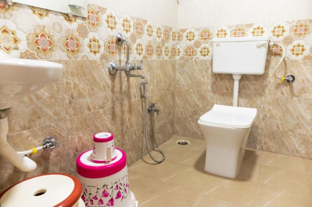 Mangozzz Magical World Otel Panvel Dış mekan fotoğraf