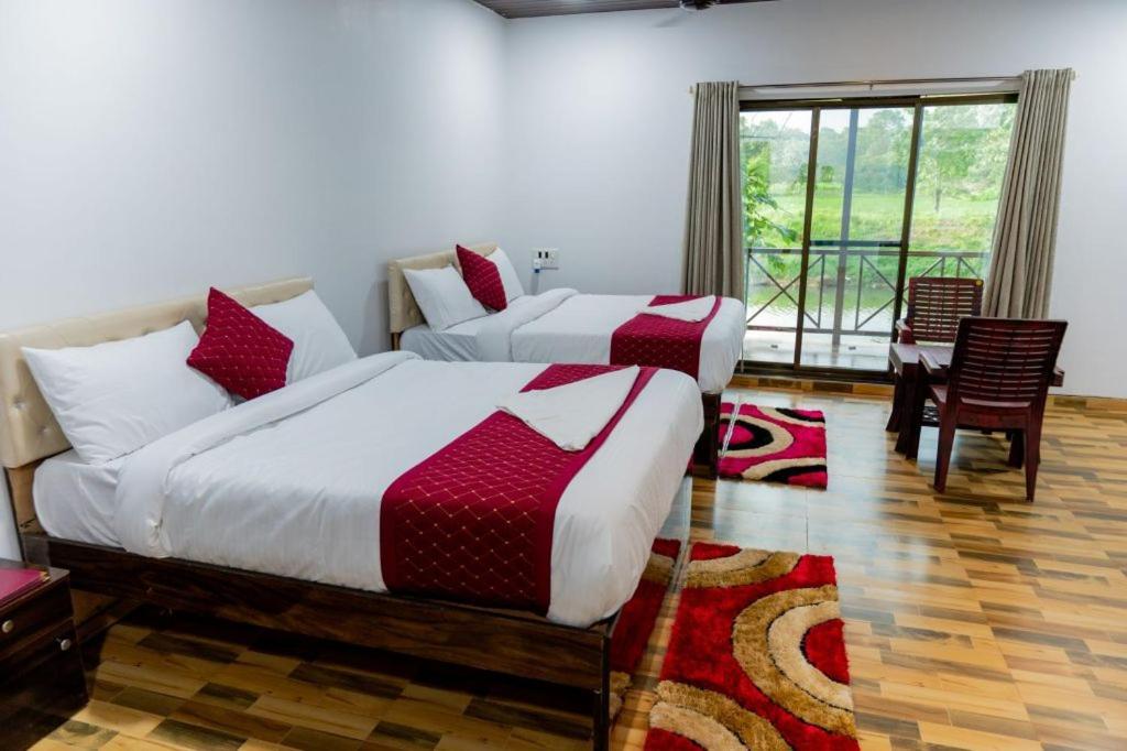 Mangozzz Magical World Otel Panvel Dış mekan fotoğraf